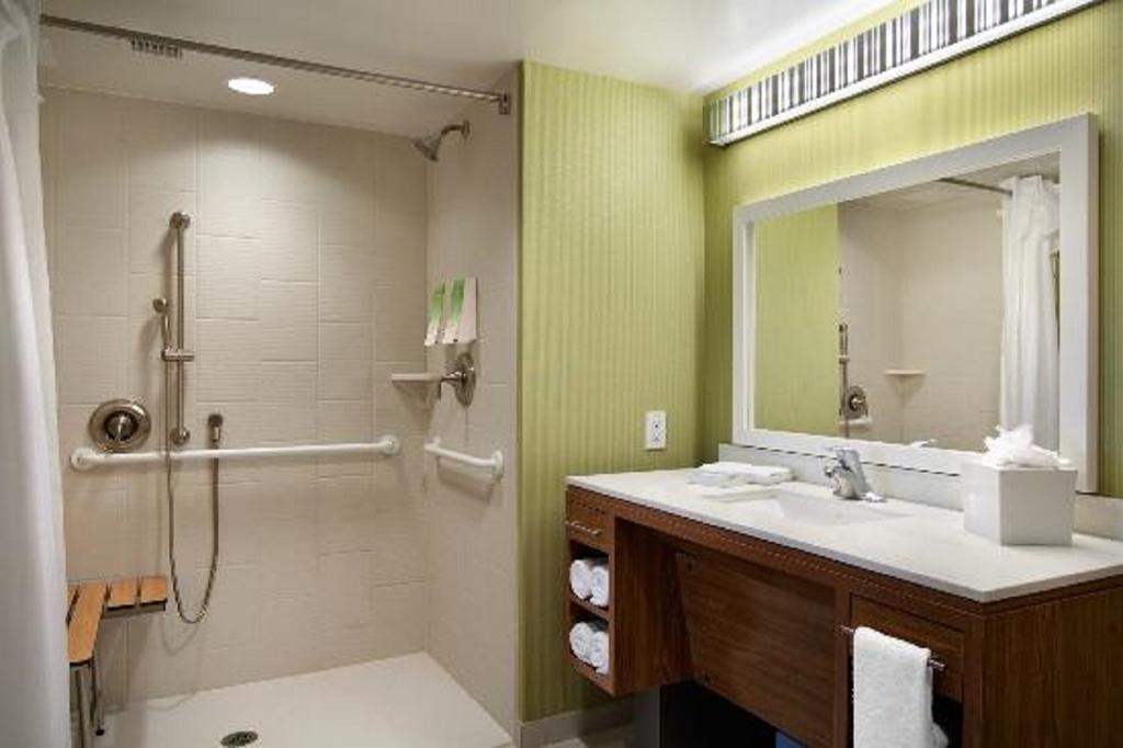 Home2 Suites By Hilton Pensacola I-10 Pine Forest Exterior photo